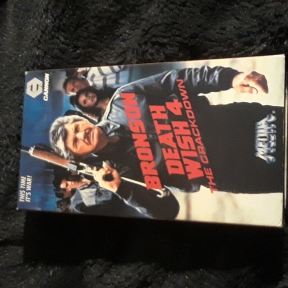 6/$15 Bronson death wish 4 the crackdown - Picture 2 of 4